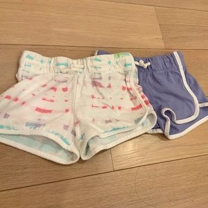 Old Navy girls 2 pack dolphin shorts